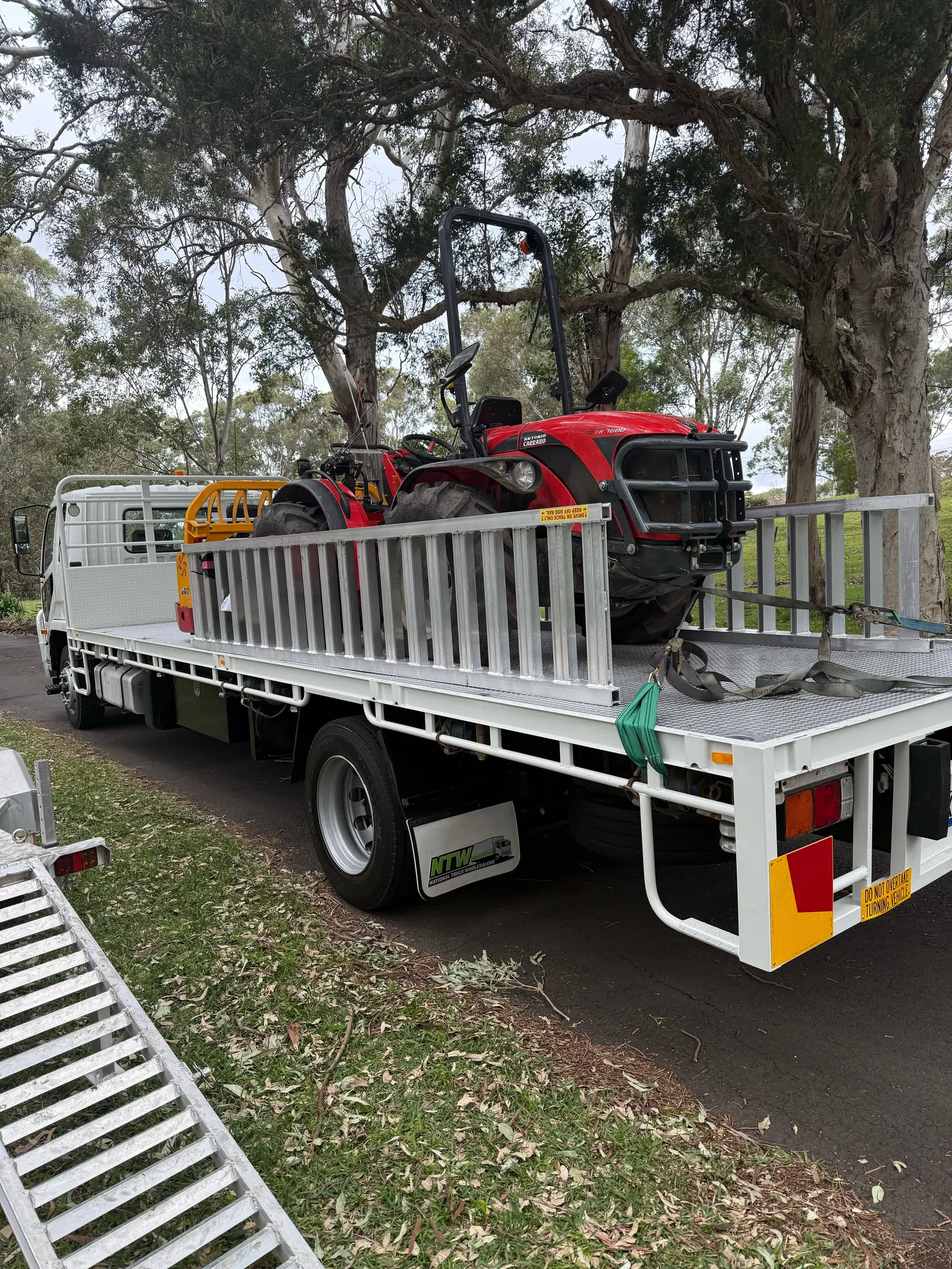 Broadlands Contracting truck loaded with commercial mowing equipment for a site visit